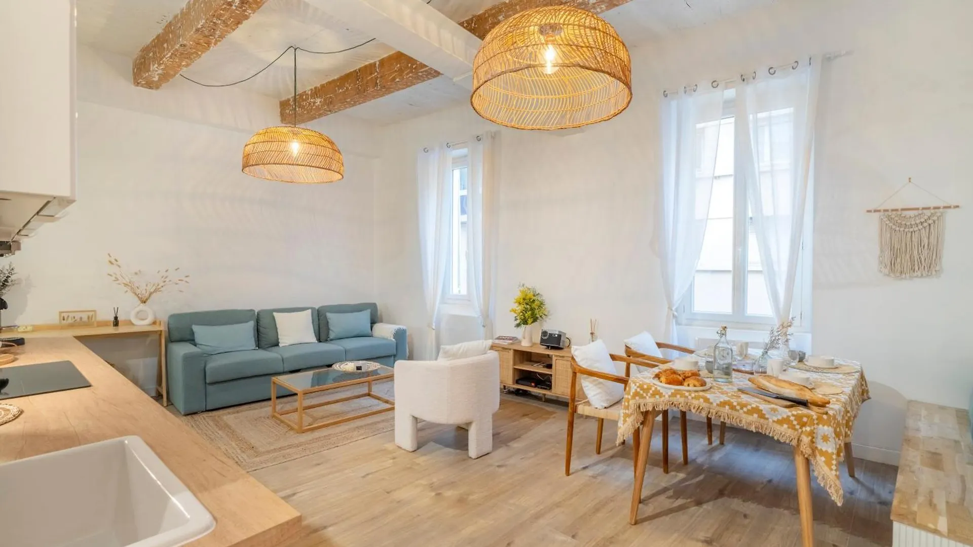 Terra Nova - Appt Climatise Au Coeur De Marseille Apartment