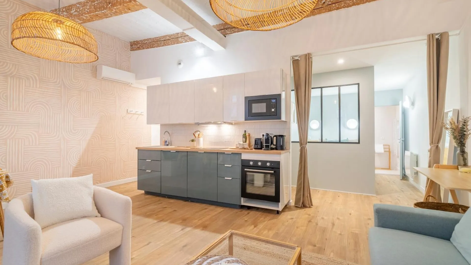 Terra Nova - Appt Climatise Au Coeur De Marseille Apartment 0*,  France